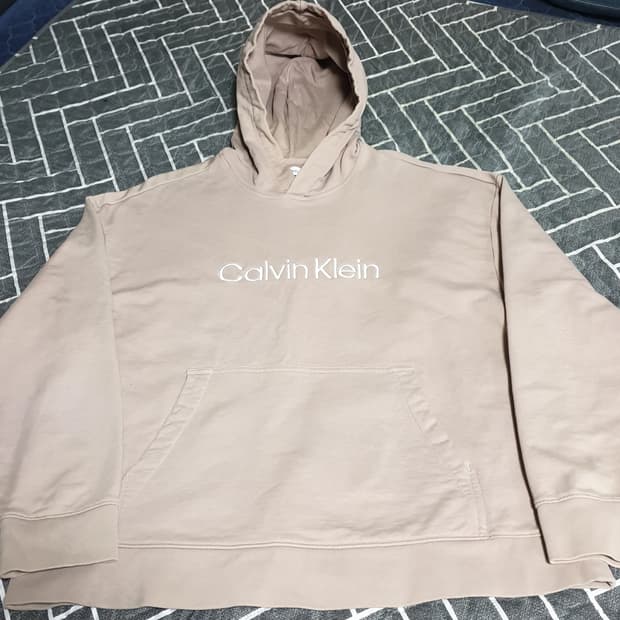 캘빈클라인 릴렉스핏 스탠다드로고 테리 풀오버 후드티 (L)