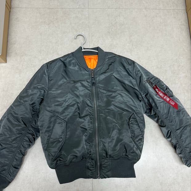 [M/1회착] 알파인더스트리 레귤러핏 MA-1 건메탈
