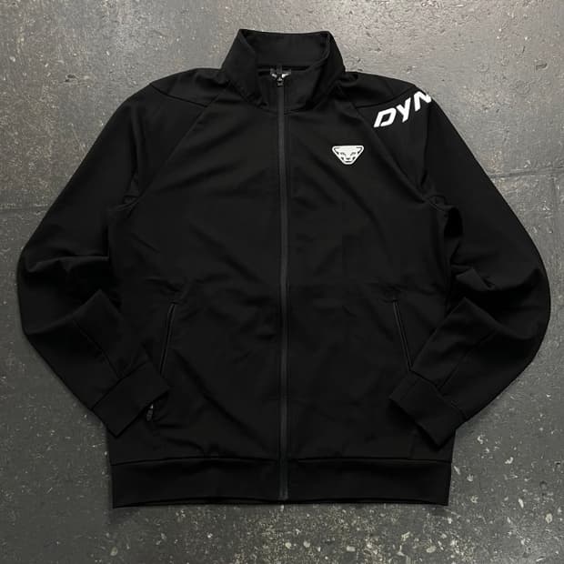 100 다이나핏 집업 