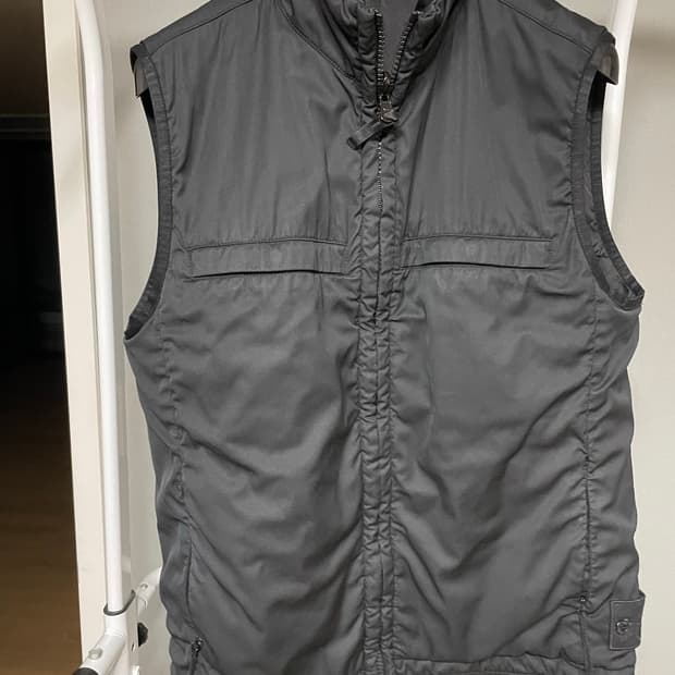 스톤아일랜드 고스트피스 21ss 리버시블 패딩 베스트 조끼 