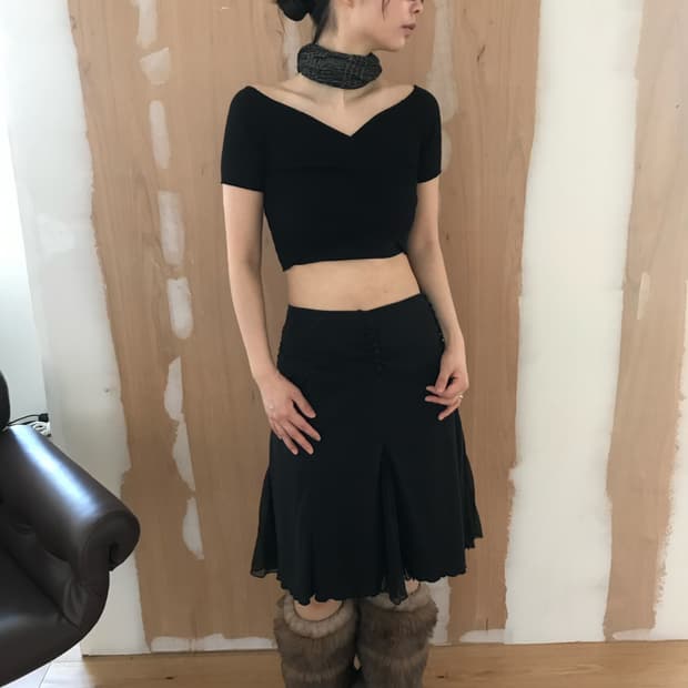 vintage black crop top