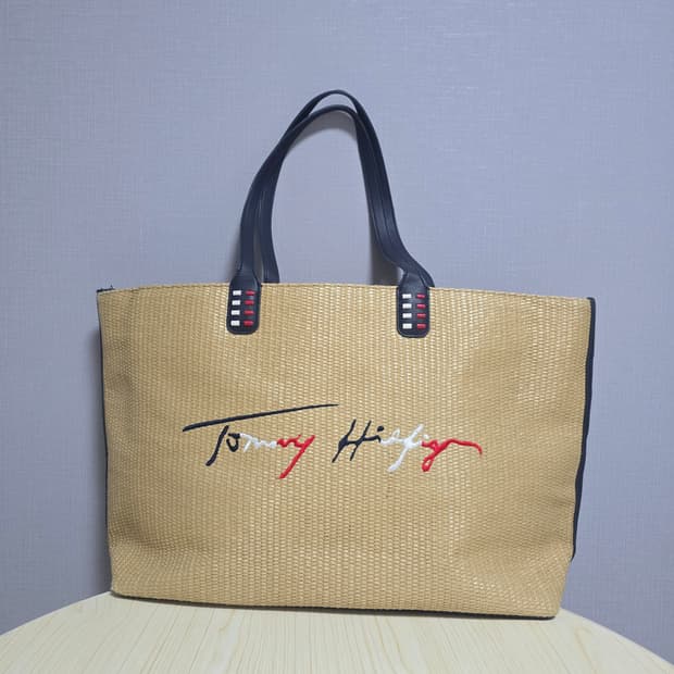 타미힐피거 라탄 레더 혼방 토트백 빅사이즈