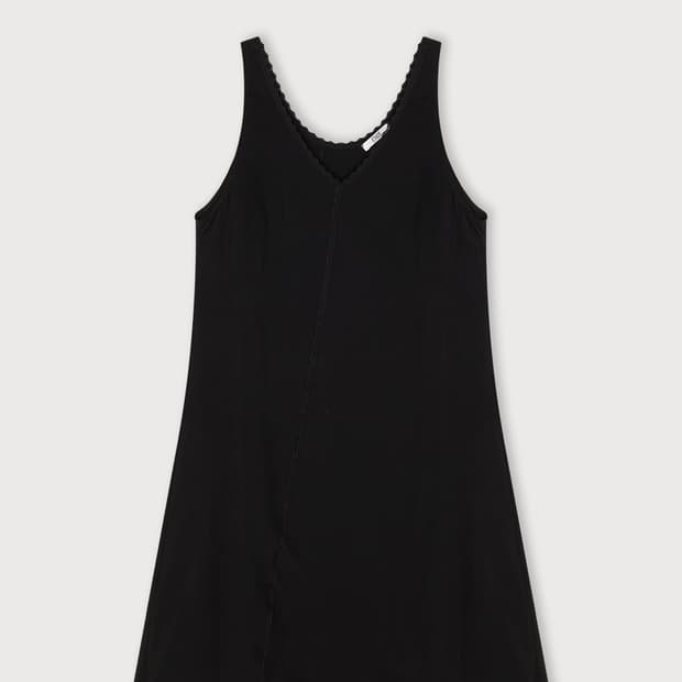 새) 에토스 GLOSSY MIDI DRESS 