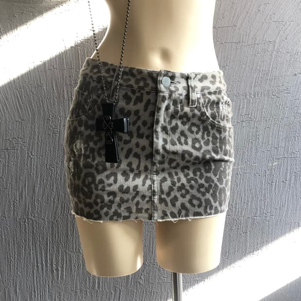 gray leopard corduroy mini skirt 