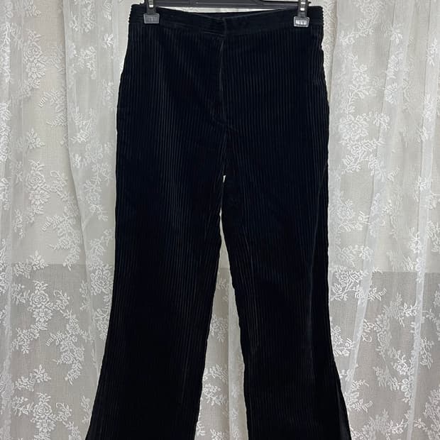 36) 산드로 코듀로이 부츠컷 팬츠 블랙