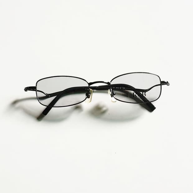 R&B EYEWEAR 건메탈 슬림 스퀘어 프레임 빈티지 안경