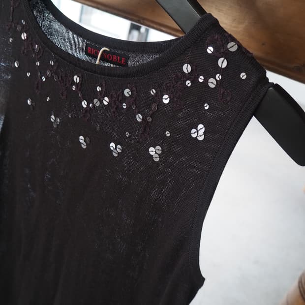 RICH NOBLE sequin top 