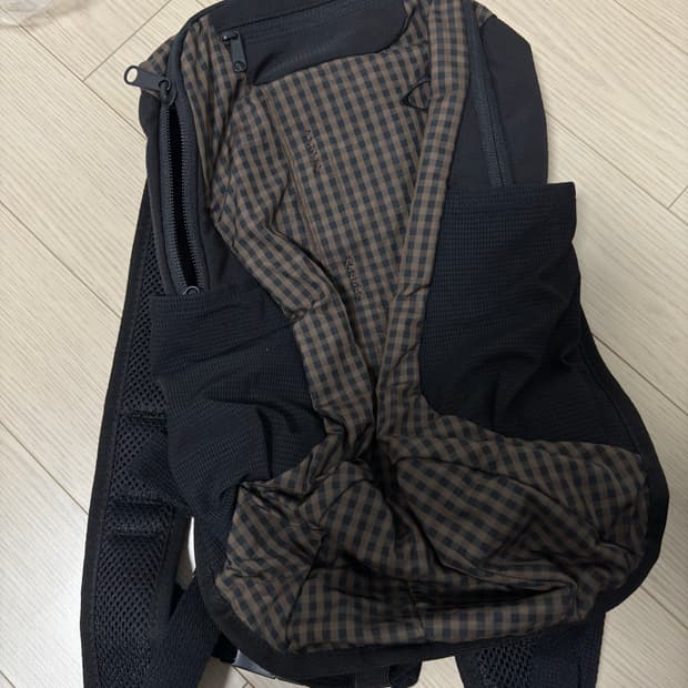 미스치프 백팩