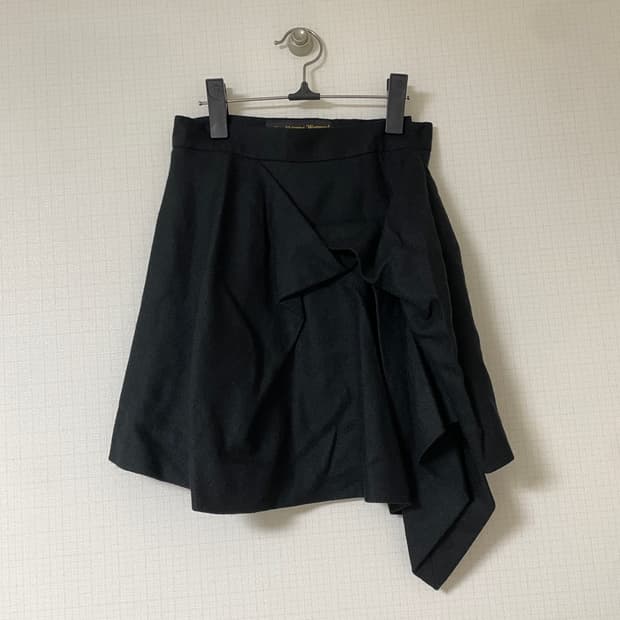 비비안웨스트우드 아방가르드 언발란스 비대칭 스커트 38