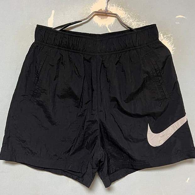NIKE 나이키 여자 에센셜 우븐 하이라이즈 쇼츠 블랙 L 77 30