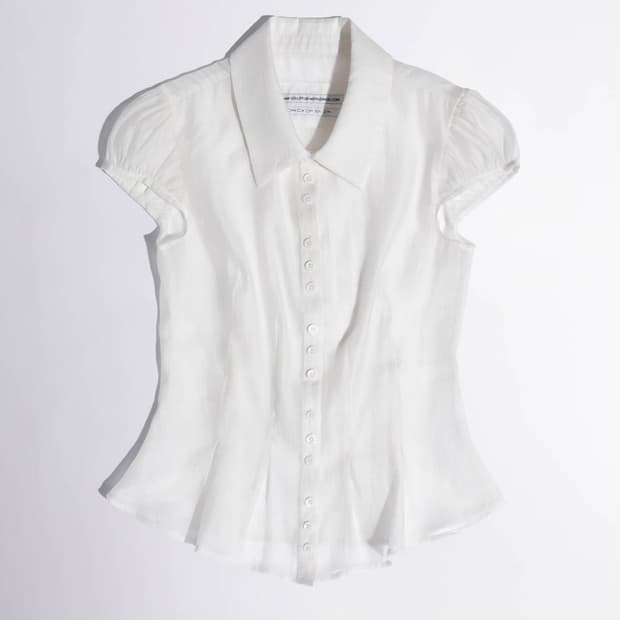 스컬프터 블라우스 Sheer Pleated Hem Blouse White