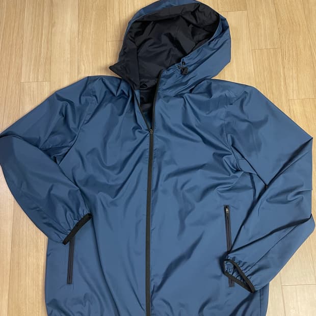 유니클로 x 띠어리 포켓터블 경량 바람막이 파카 L