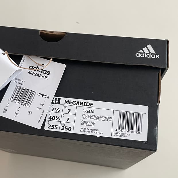 아디다스 메가라이드 JP9626 코어 블랙 & 카본