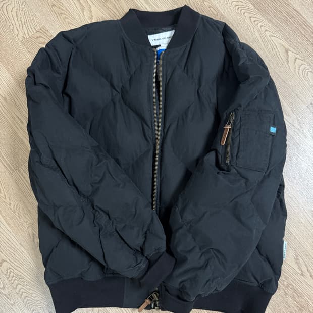 예스아이씨 봄버L