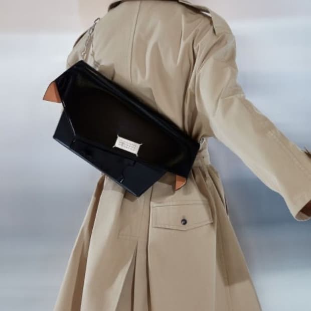 마르지엘라 스내치드백 라지