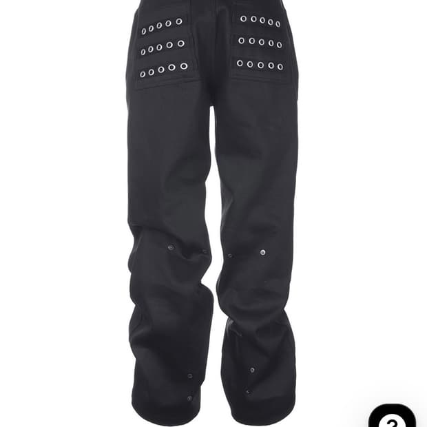 비액세스 팬츠 Eyelet Button Black Jeans