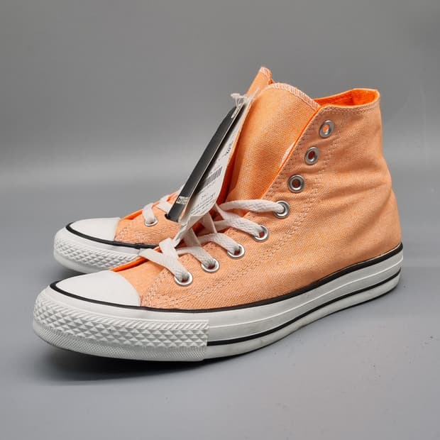 새상품 컨버스 척테일러 하이탑250