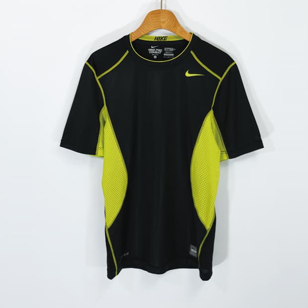 NIKE pro combat dri-fit 기능성티셔츠