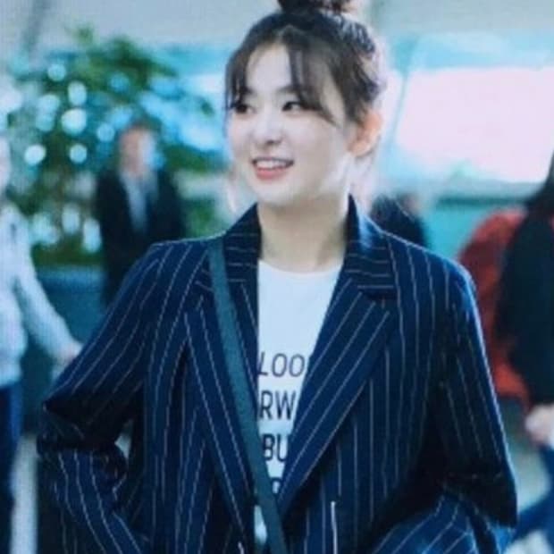 새상품) 앤아더스토리즈 스트라이프자켓 네이비 34(55사이즈)