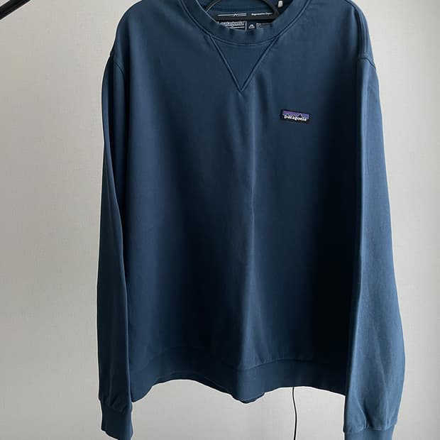 파타고니아 크루넥 맨투맨
