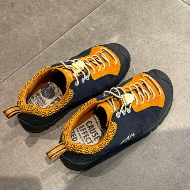 Keen 카멜 네이비 235