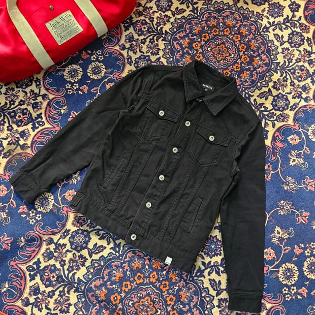 셔터 블랙 데님 트러커 자켓 M size
