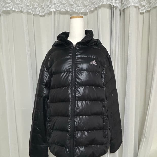 아디다스 경량패딩 구스다운