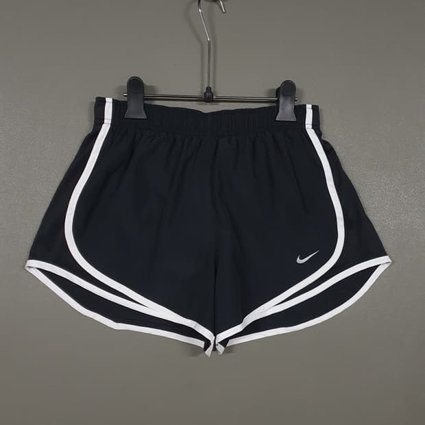 여성 M) 나이키 신형 템포 쇼츠 드라이핏 러닝 러닝 반바지 블랙