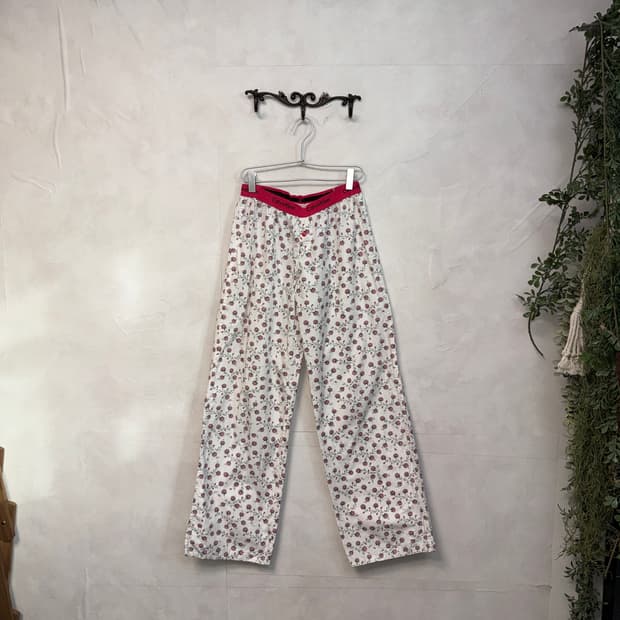Calvin Klein white floral lounge pants