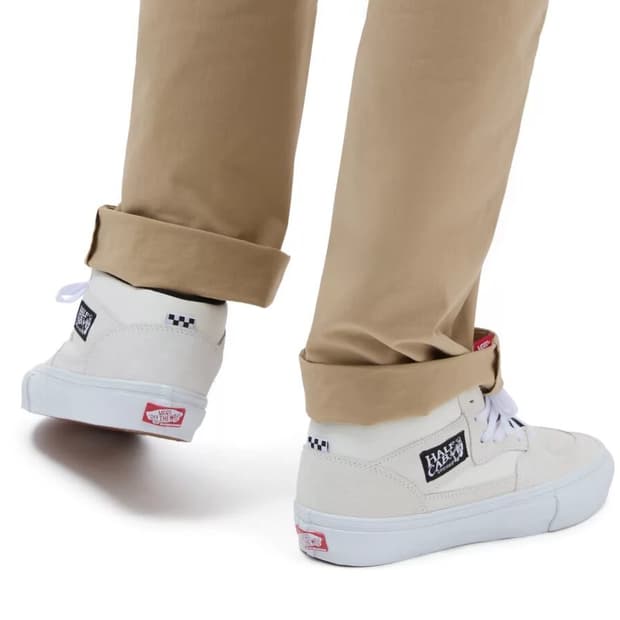 (300) 반스 스케이트 하프캡 화이트 블랙