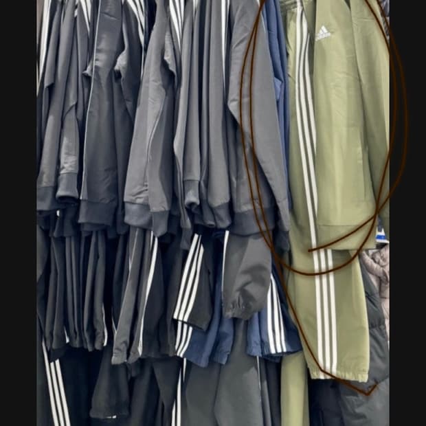 아디다스 카키져지