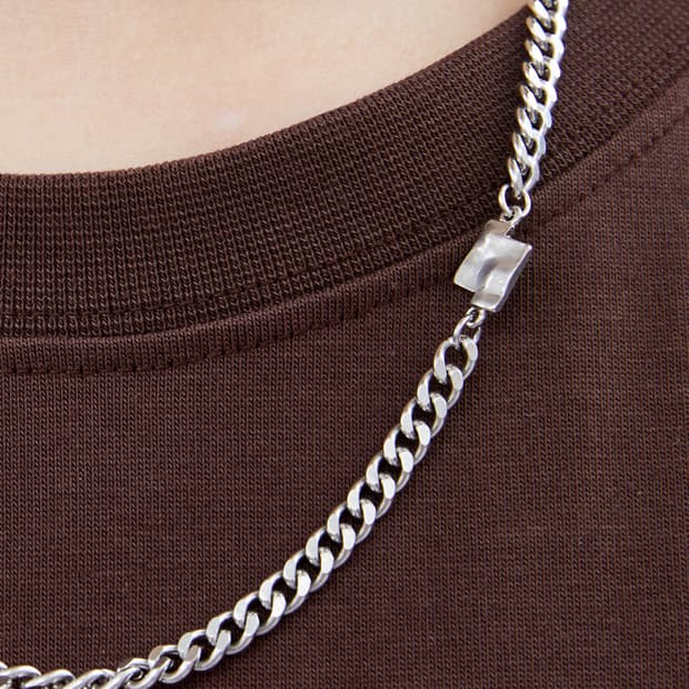 아더에러 스텔라 목걸이