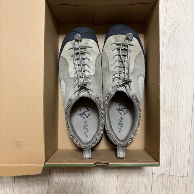 [290] 킨 x 하이킹 패트롤 재스퍼 락스 SP 스니커즈 쿠반 베이지