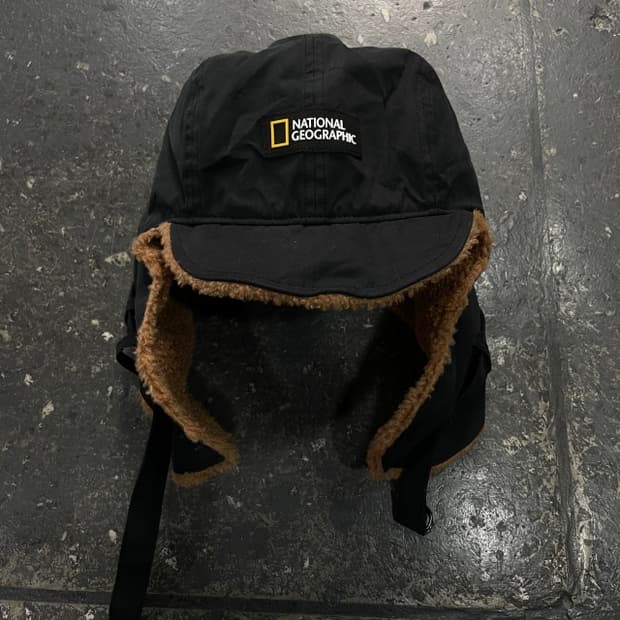 네셔널지오그래픽 리버시블 트루퍼햇