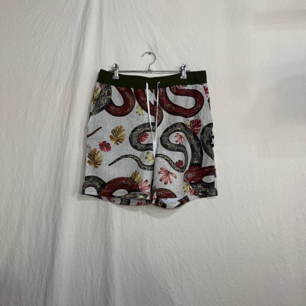 Hurley 메쉬 반바지