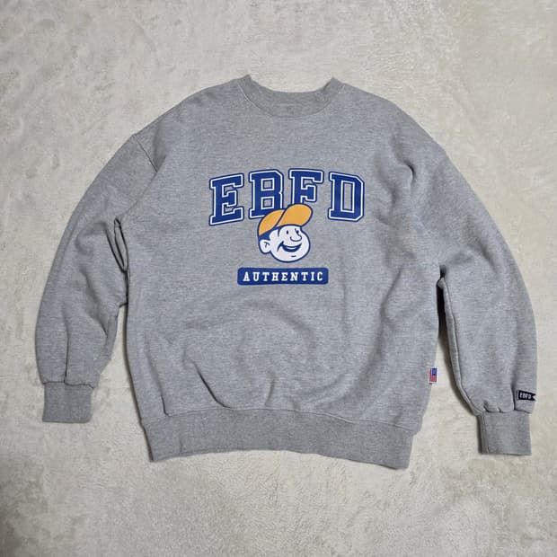 (S)이벳필드 베츠 에센틱 맨투맨