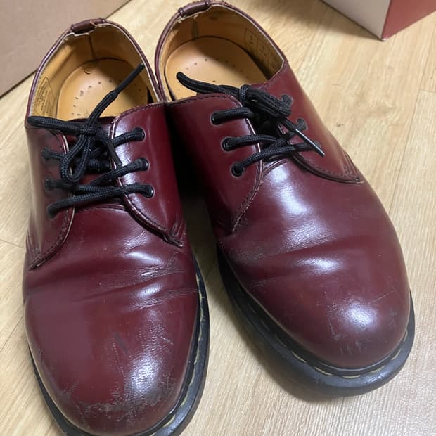 닥터마틴 옥스블러드 로퍼 250