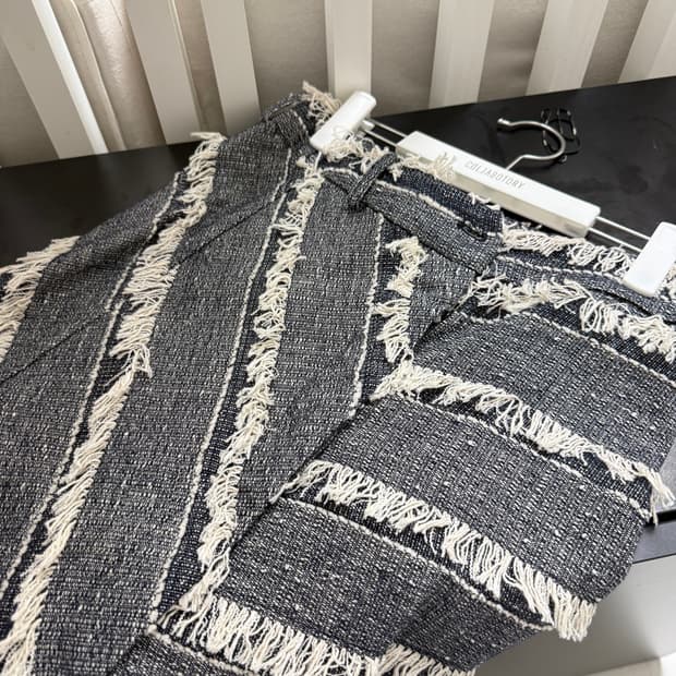 로레일즈 스커트