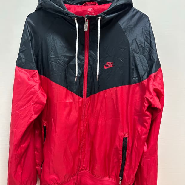 나이키 바람막이 자켓 블랙/레드 L