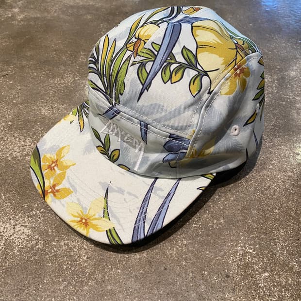 스투시 파라다이스 캠프캡 모자