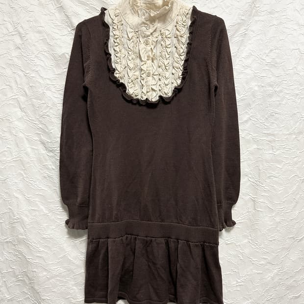 빈티지 라떼갸루 로걀 프릴 니트 원피스