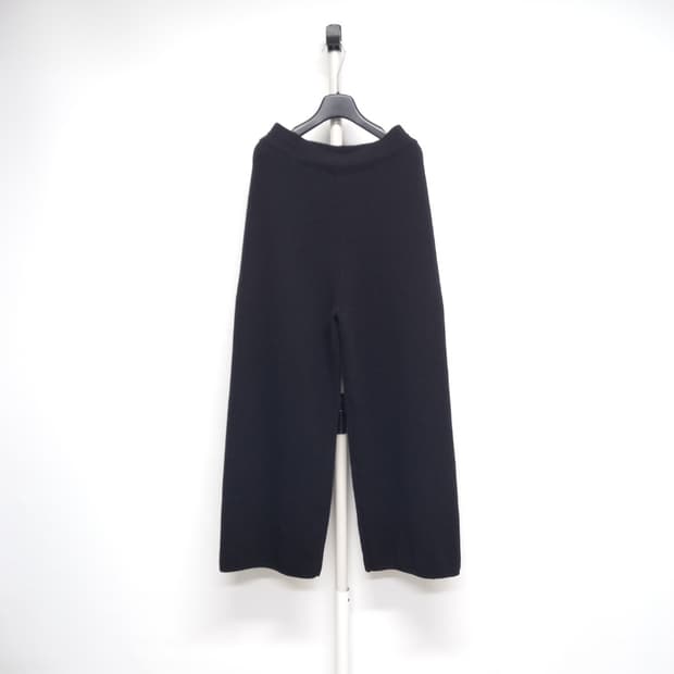 OKP ARCHIVE 춘추동 파인울 일자통핏 니트팬츠 F 44-66