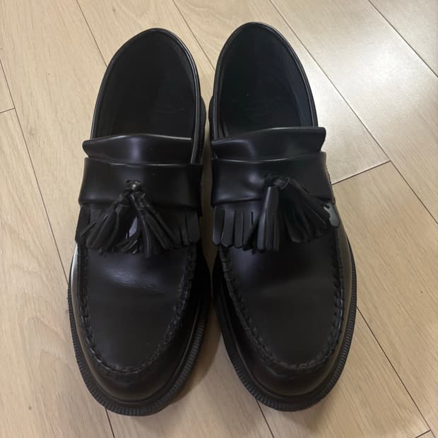 닥터마틴 아드리안 블랙 테슬 로퍼 uk7 us8 260mm