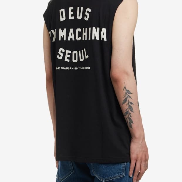 (M) 데우스 서울 콜리지 슬리브리스 초판 새상품
