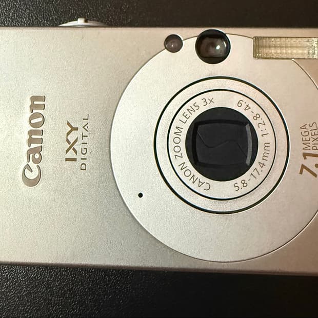 캐논익서스70 익시10 카메라