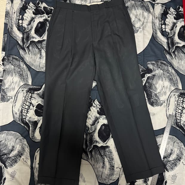 입생로랑 남자 정장 카브라 울 슬랙스 32사이즈 86-100