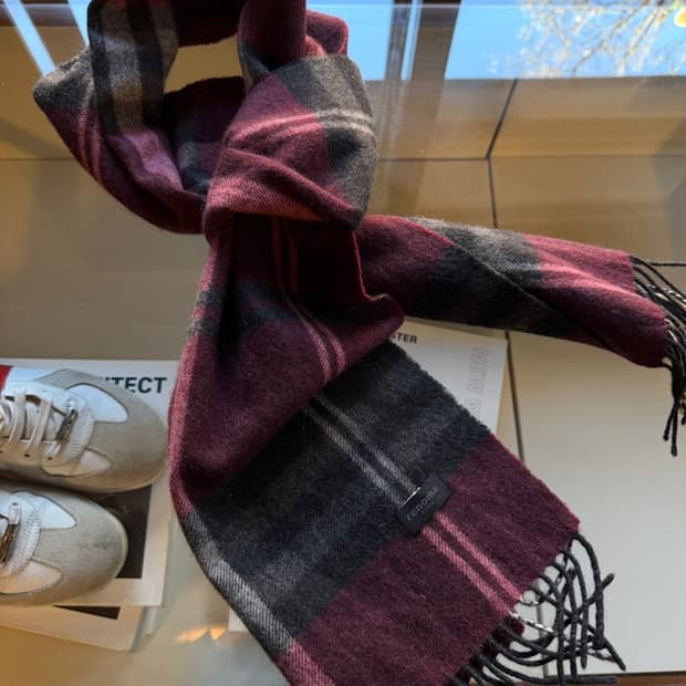 레노마 캐시미어 머플러 