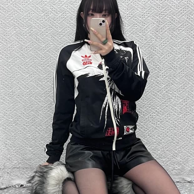 아디다스 X 스타워즈 콜라보 희귀 프린팅 져지 집업 100 C10071