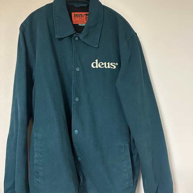 데우스 엑스 마키나 STRATA KOREA CANVAS COACH