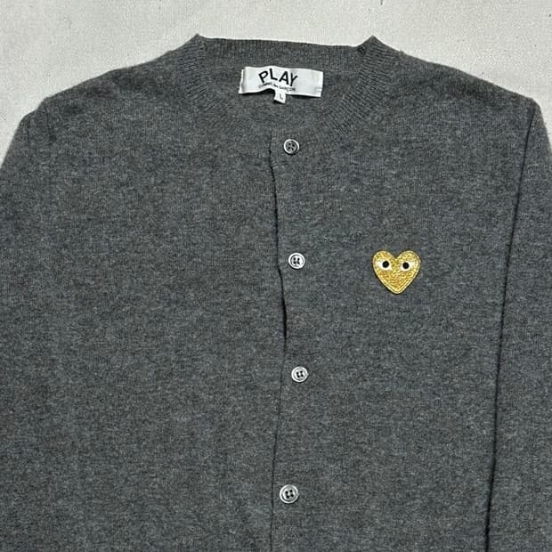 L 꼼데가르송 골드 하트 로고 여성용 그레이 울 가디건